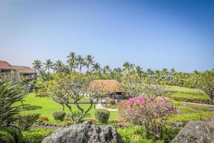 Newly Renovated Condo With Sup Paddle Boards And Golf Clubs Included Kailua-Kona Esterno foto